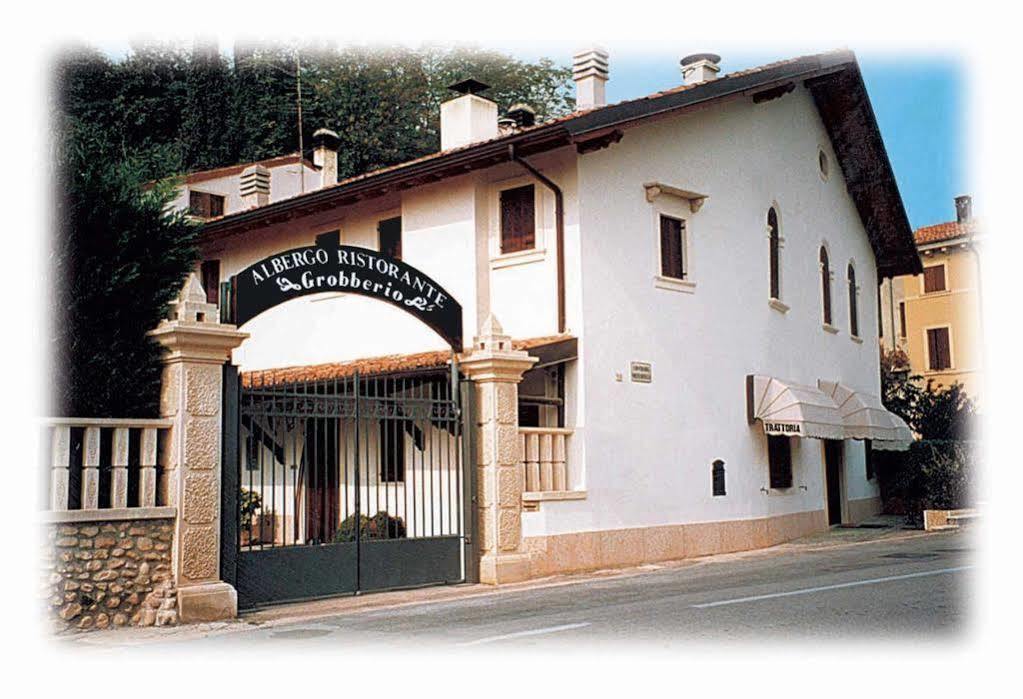 Hotel Grobberio 2*